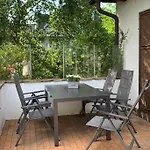 Top Lage! Charmantes Landhaus 5 Geh-Min v. Strand